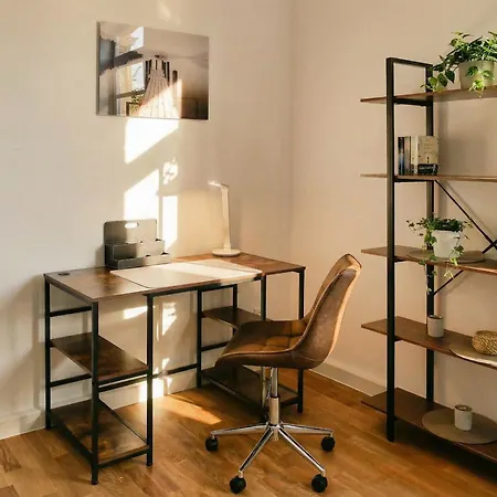 Raha - Schiller I - Nah Zentrum - Balkon - Vollausstattung * 埃尔福特
