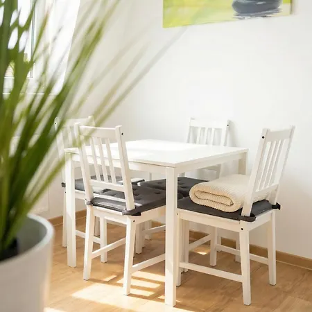 Raha - Schiller I - Nah Zentrum - Balkon - Vollausstattung *